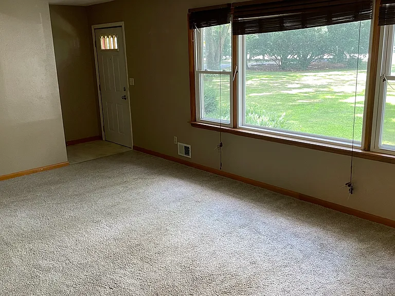 3660 N McCord Rd — Photo 28