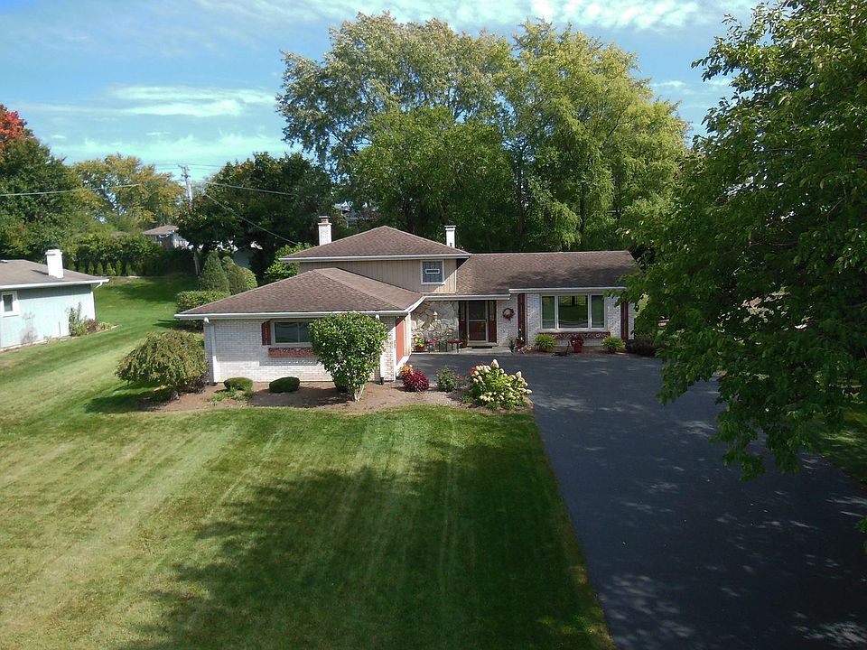 1st image of 163 S Circle Ave