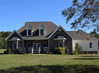 1788 Waterford Pointe Rd, Lexington, NC 27292