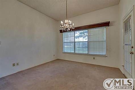 5th image of 2861 Inniswood Cir