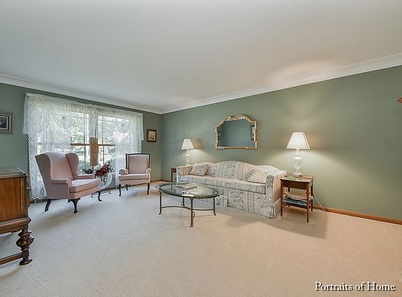 4th image of 2159 Oak Hill Dr