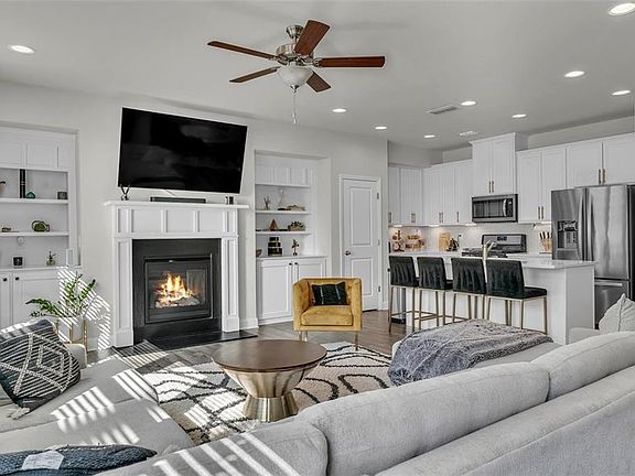 4th image of 790 Belrose Dr