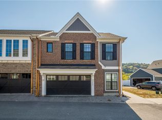 2005 Pitcote Ln, Bridgeville, PA 15017