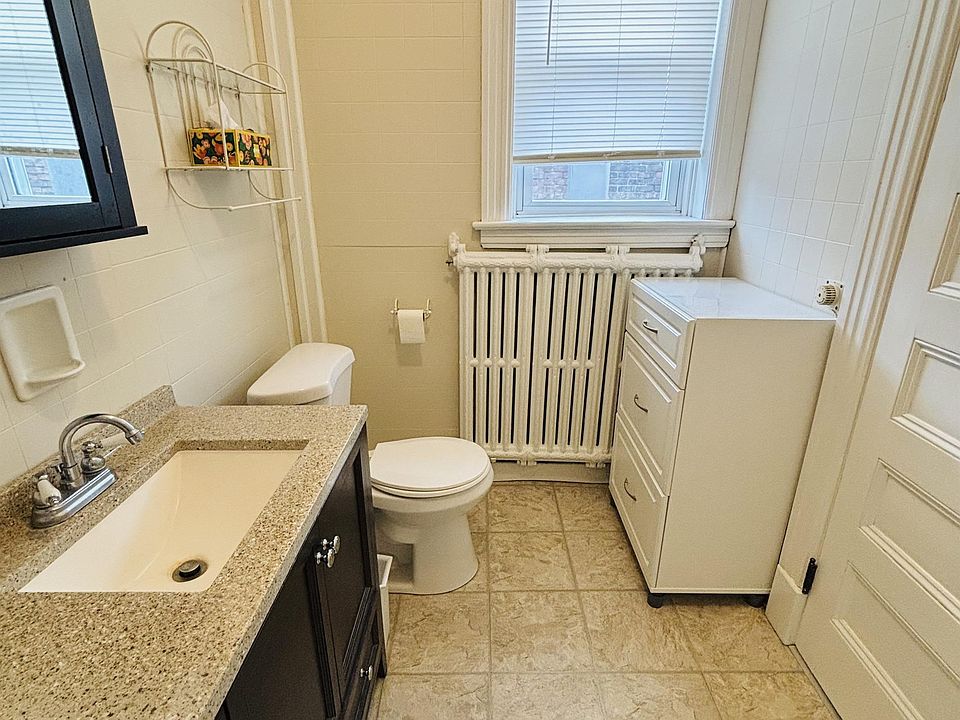226 Jay St APT 8, Albany, NY 12210 Zillow