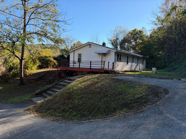 589 W Rogers Rd