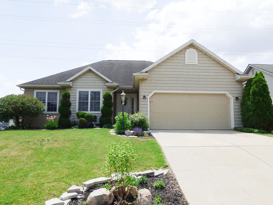 1st image of 2314 Oakwood Park Dr