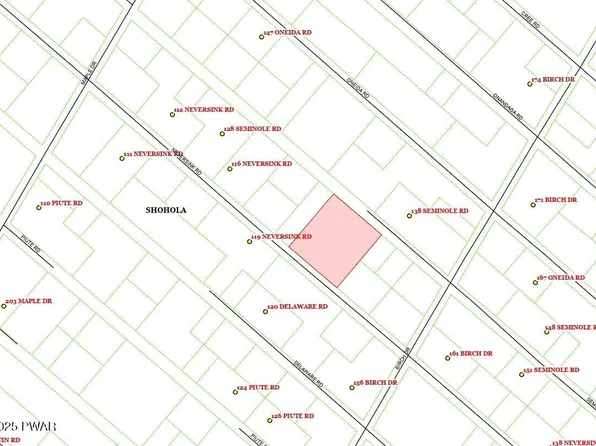 Neversink Rd, Shohola, PA 18458