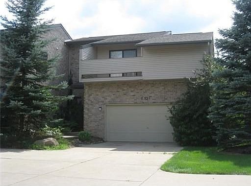 1st image of 2351 Coyote Creek Dr