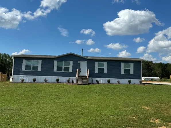 297 County Road 547, Rogersville, AL 35652