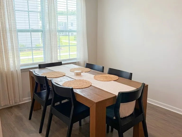 5528 Avery Dr — Photo 22