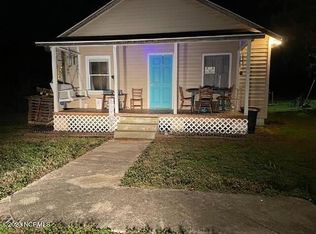 9281 X Way Rd, Laurinburg, NC 28352