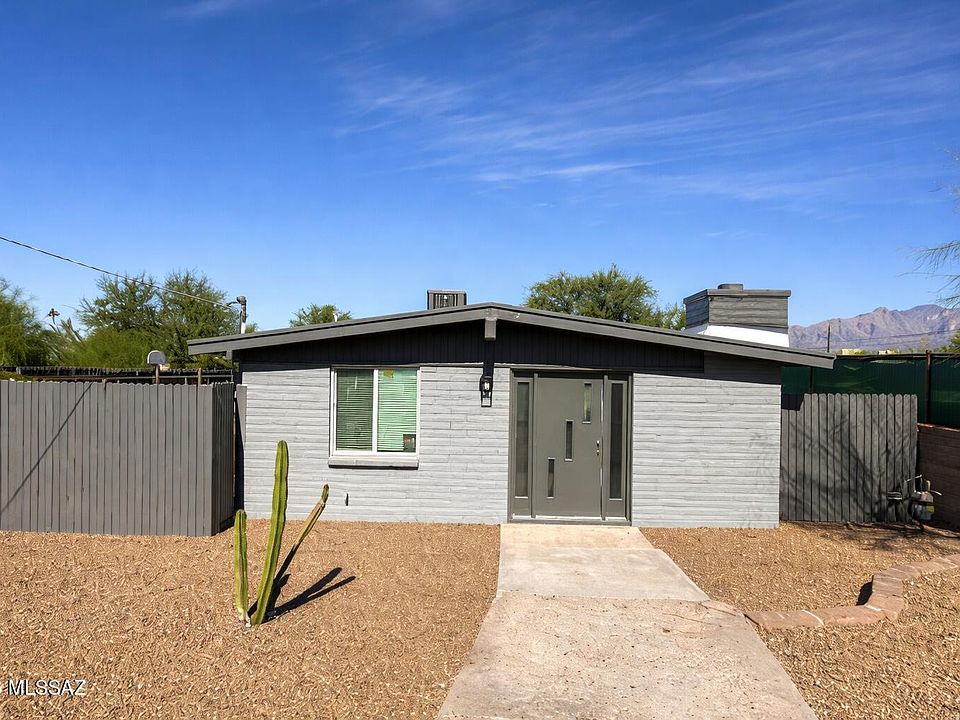 1st image of 206 W Blacklidge Dr