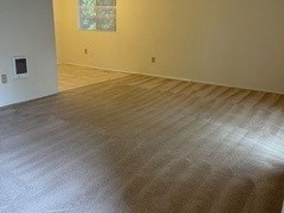 2nd image of 504-528 156th Ave SE #F