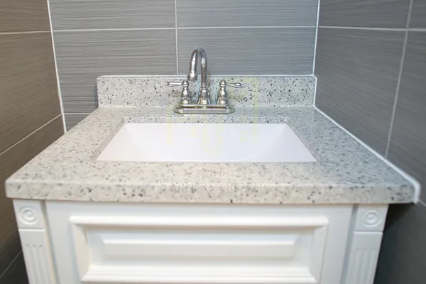 Rented by The Syper Group | media 4