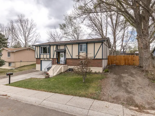 211 Copper St, Elko, NV 89801