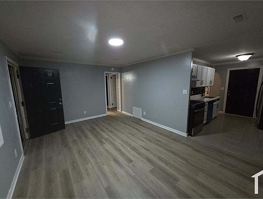 3rd image of 214 Saint Christopher Ln