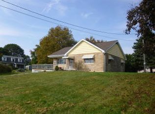 3081 W Oak St, Lebanon, PA 17042