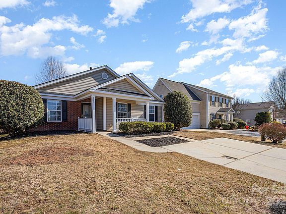 4th image of 118 Camforth Dr