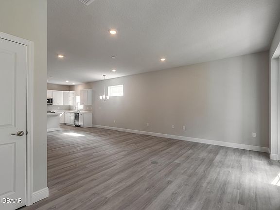 4th image of 3132 Meleto Blvd