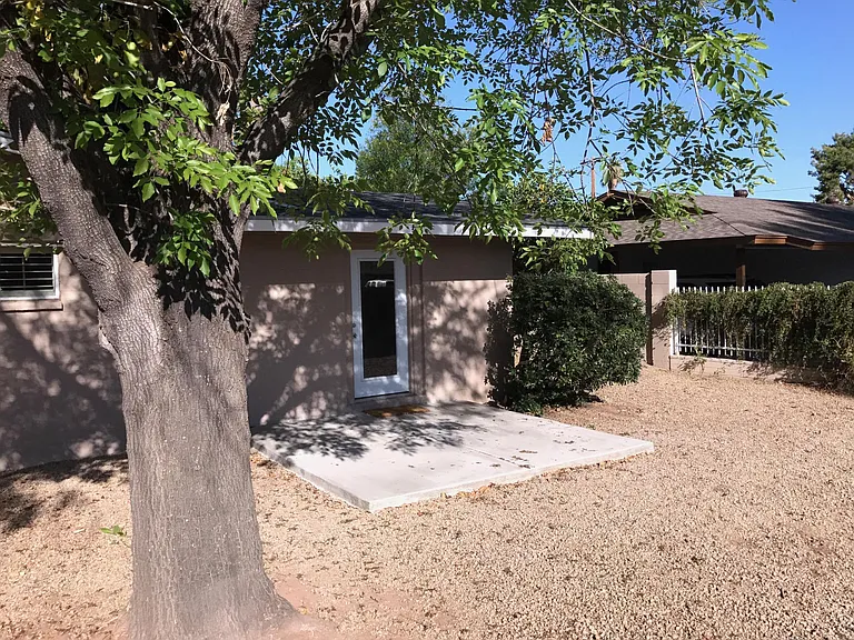408 E Aepli Dr — Photo 8
