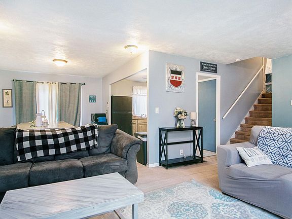 5th image of 1533 Southlea Dr