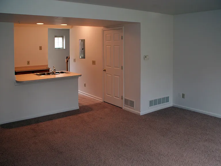 32 Lilac Dr — Photo 9
