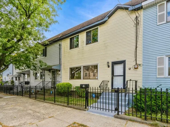 91 Ege Ave, Jersey City, NJ 07305