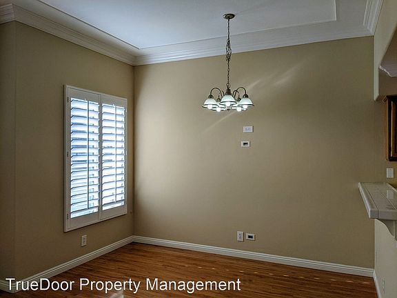 3rd image of 12965 Ternberry Ct