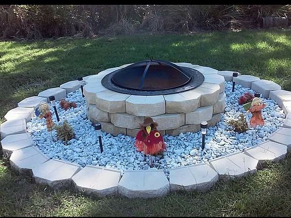 4th image of 109 Easter Ct NE