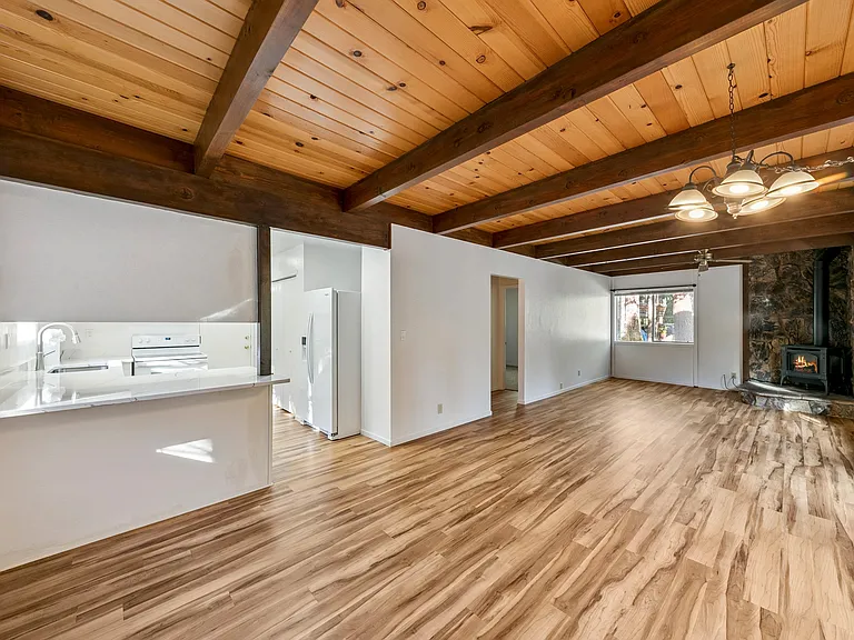 993 Woodchuck Ct — Photo 11