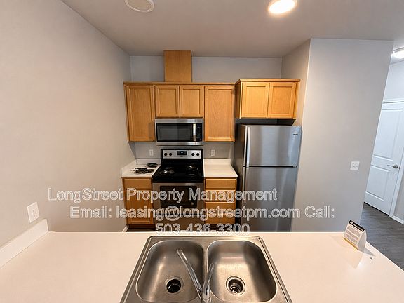 3rd image of 3655 Pleasant View Dr NE APT 101