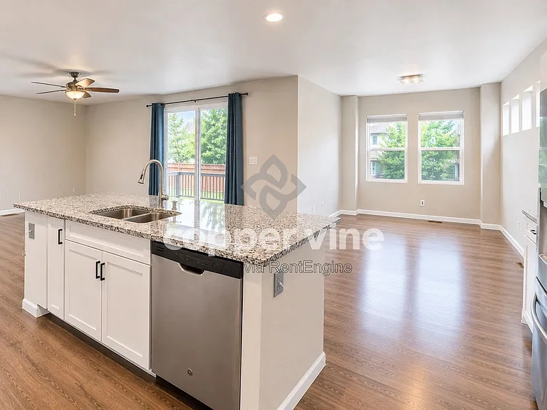 510 W 175th Pl — Photo 8