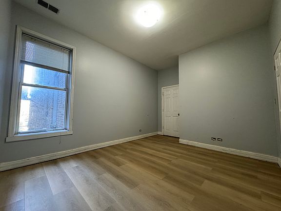 5th image of 5837 S Calumet Ave APT 1N