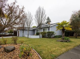 933 Quieto Calle, Santa Rosa, CA 95409