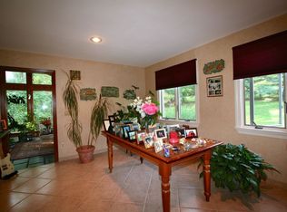 6 Lisa Ln, Hampton, NJ 08827