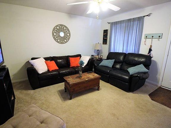 2nd image of 2809 Hard Rock Cir
