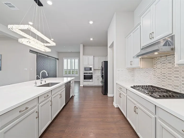 29023 Alley Lynn Way — Photo 32