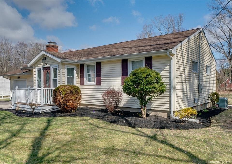 1st image of 32 Parkview Dr