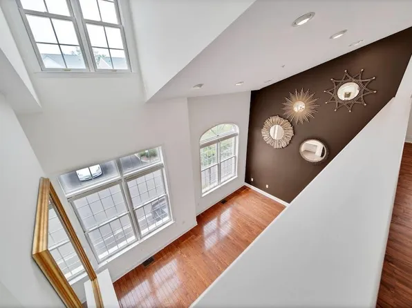 100 Abbie Court image 19 of 41