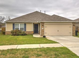 1310 Panther Ln, Sapulpa, OK 74066