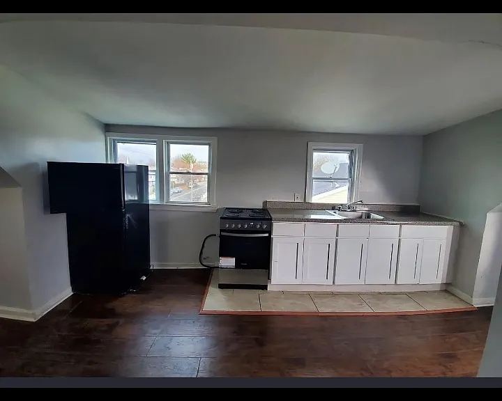 402 S 8th St #3A — Photo 2