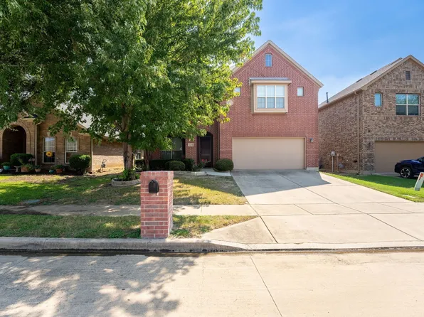 1204 Constance Dr, Fort Worth, TX 76131
