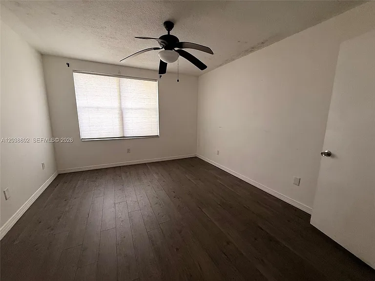 4501 W McNab Rd #10 — Photo 10
