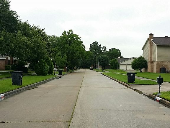 4th image of 9931 Milda Dr