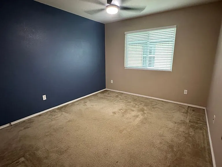 705 Morgan Dr — Photo 6