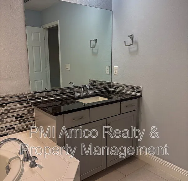 12860 Satin Lily Dr — Photo 37