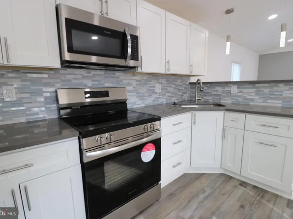 106 Rodeo Cir, Middle River, MD 21220