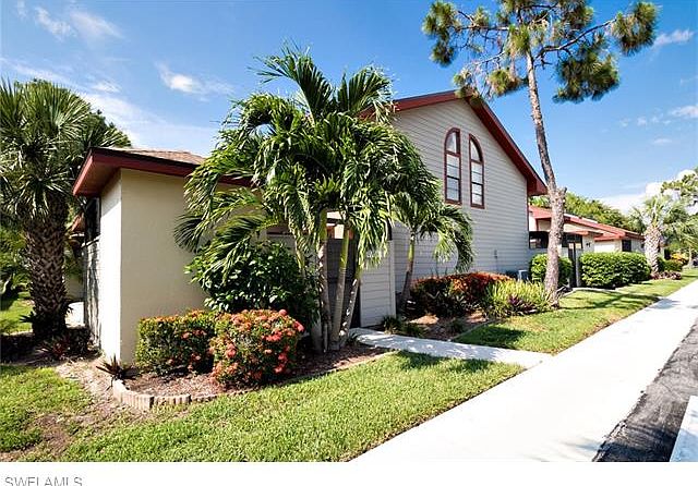 1st image of 8394 S Haven Ln