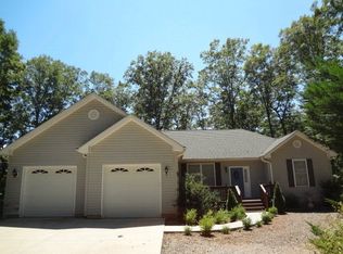 74 Coweeta Ridge Rd, Otto, NC 28763