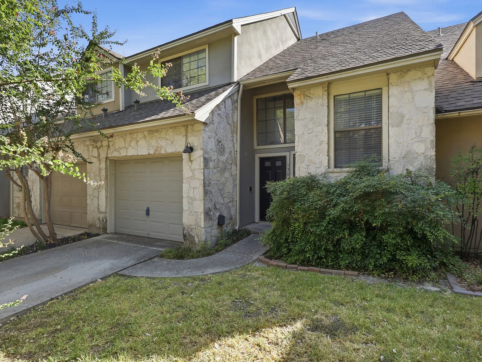 3 bed, 2.5 bath, 1500 sqft, $1,850 — Photo 3